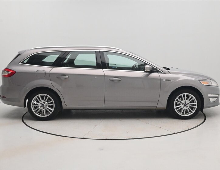 Ford Mondeo Kombi 2,0 l 120 kw