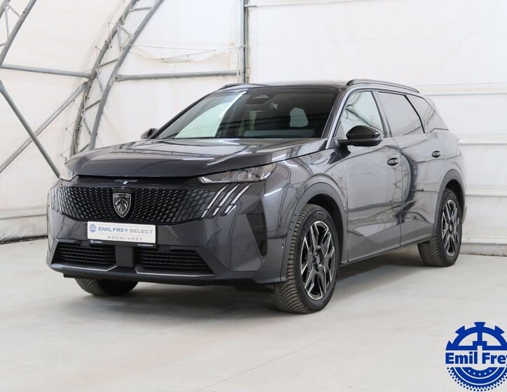 Peugeot 5008 1