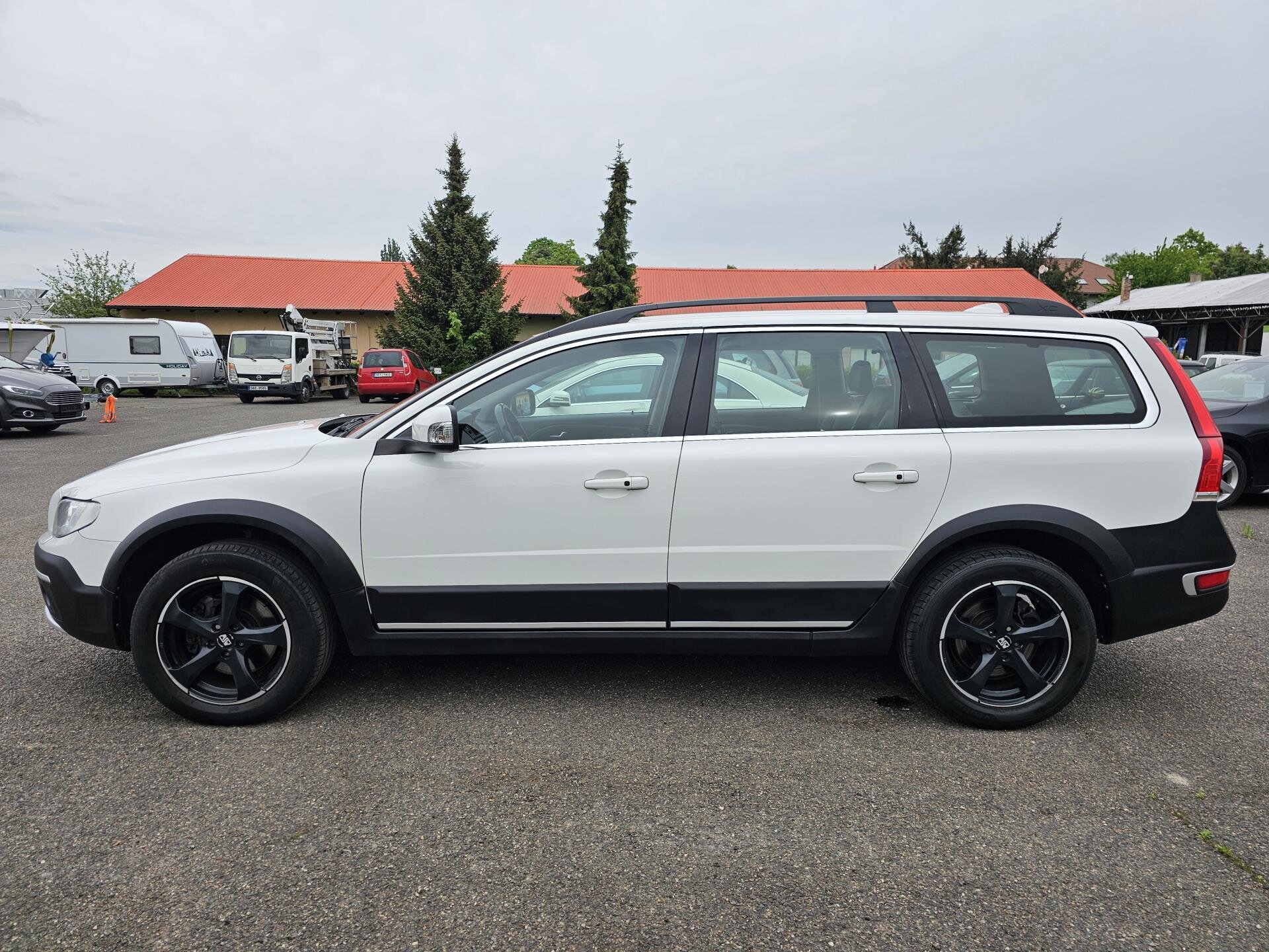 Volvo XC70 Kombi 2,0 l 133 kw