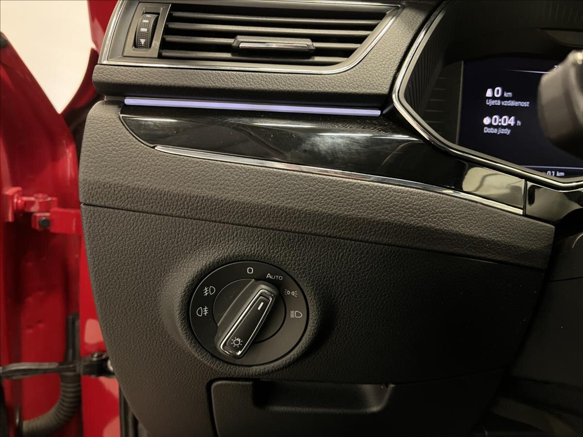 Škoda Superb Kombi 1,4 l 160 kw