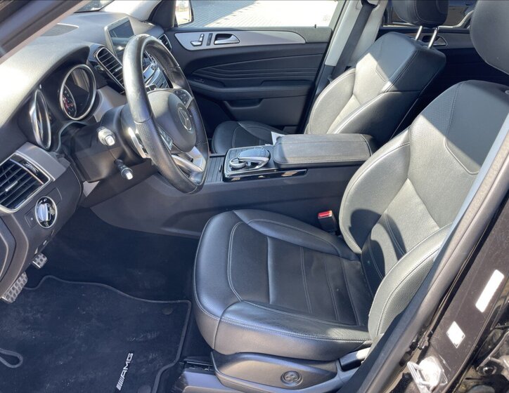 Mercedes-Benz GLE SUV / Terénní 3,0 l 190 kw