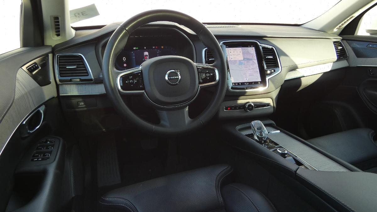 Volvo XC90 SUV / Terénní 2,0 l 173 kw