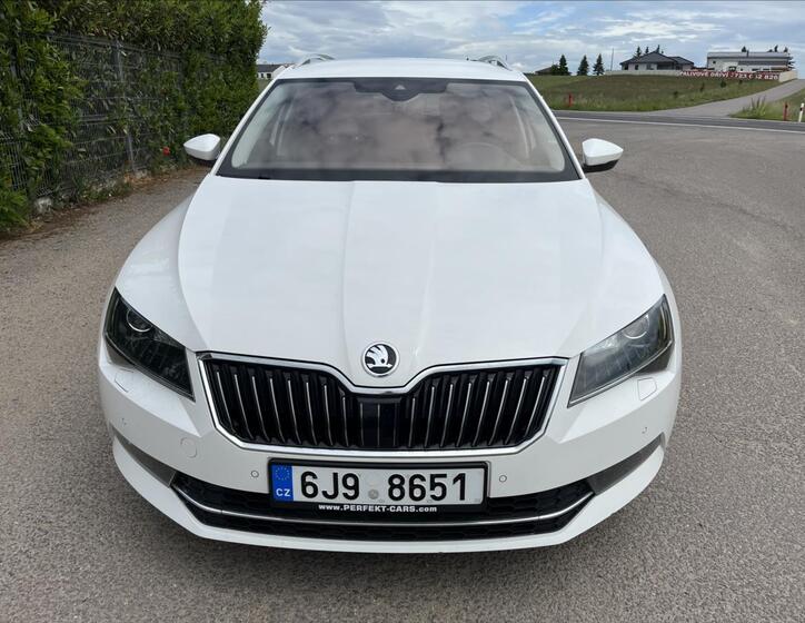 Škoda Superb 2