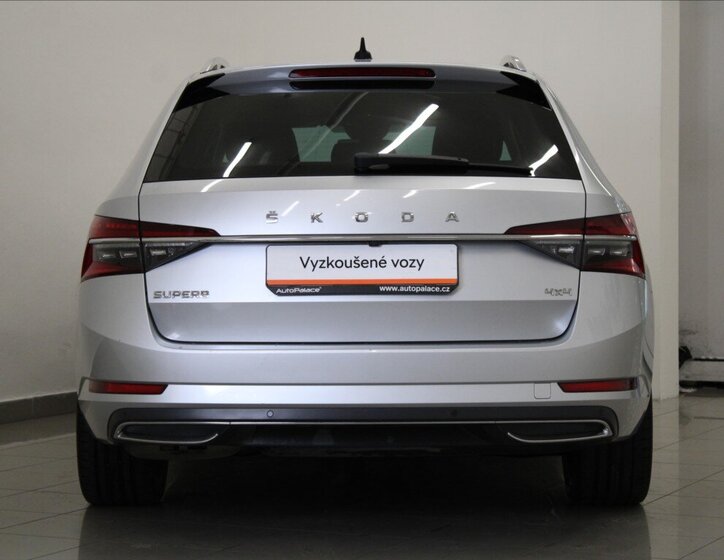 Škoda Superb 4