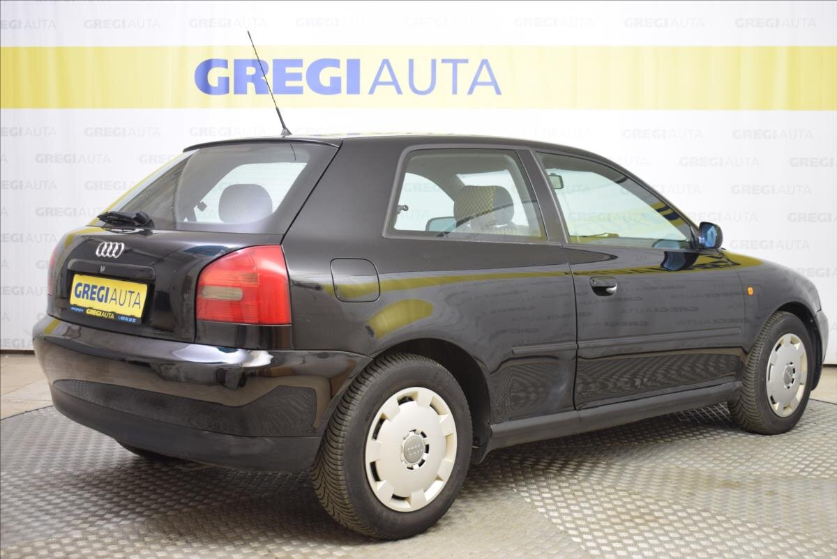 Audi A3 Hatchback 1,6 l 74 kw