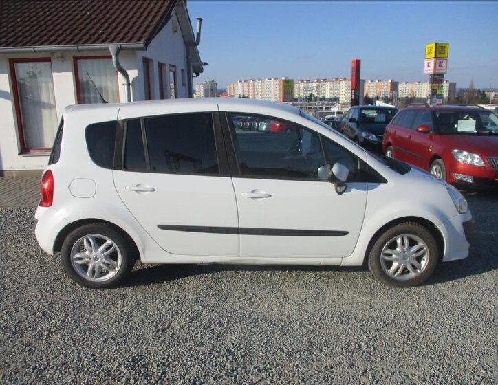 Renault Modus MPV 1,1 l 55 kw