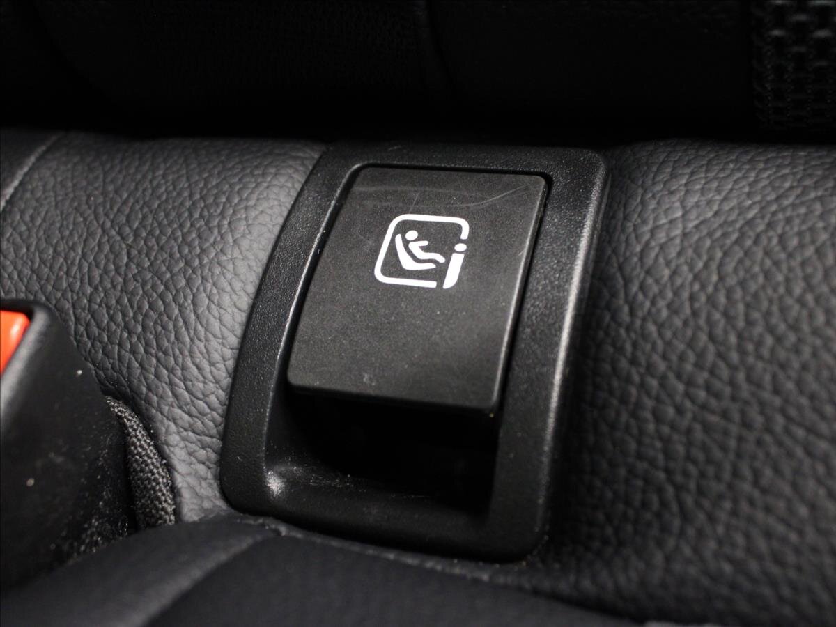 Mercedes-Benz Třídy C Kombi 2,0 l 135 kw