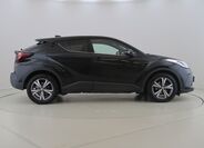 Toyota C-HR 4