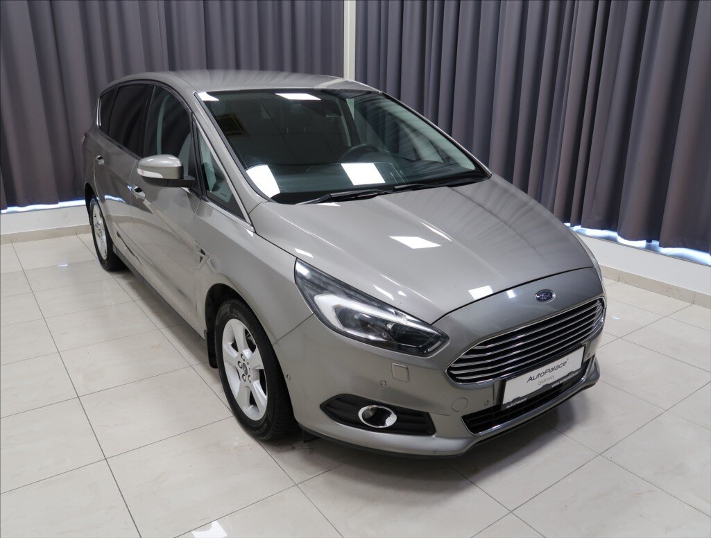 Ford S-MAX MPV 2,0 l 132 kw
