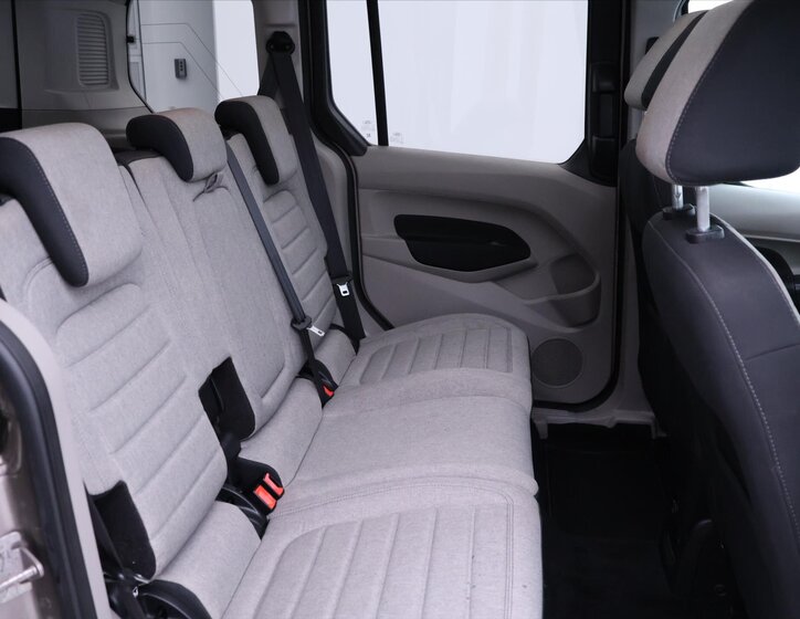 Ford Tourneo Connect Kombi 1,5 l 88 kw