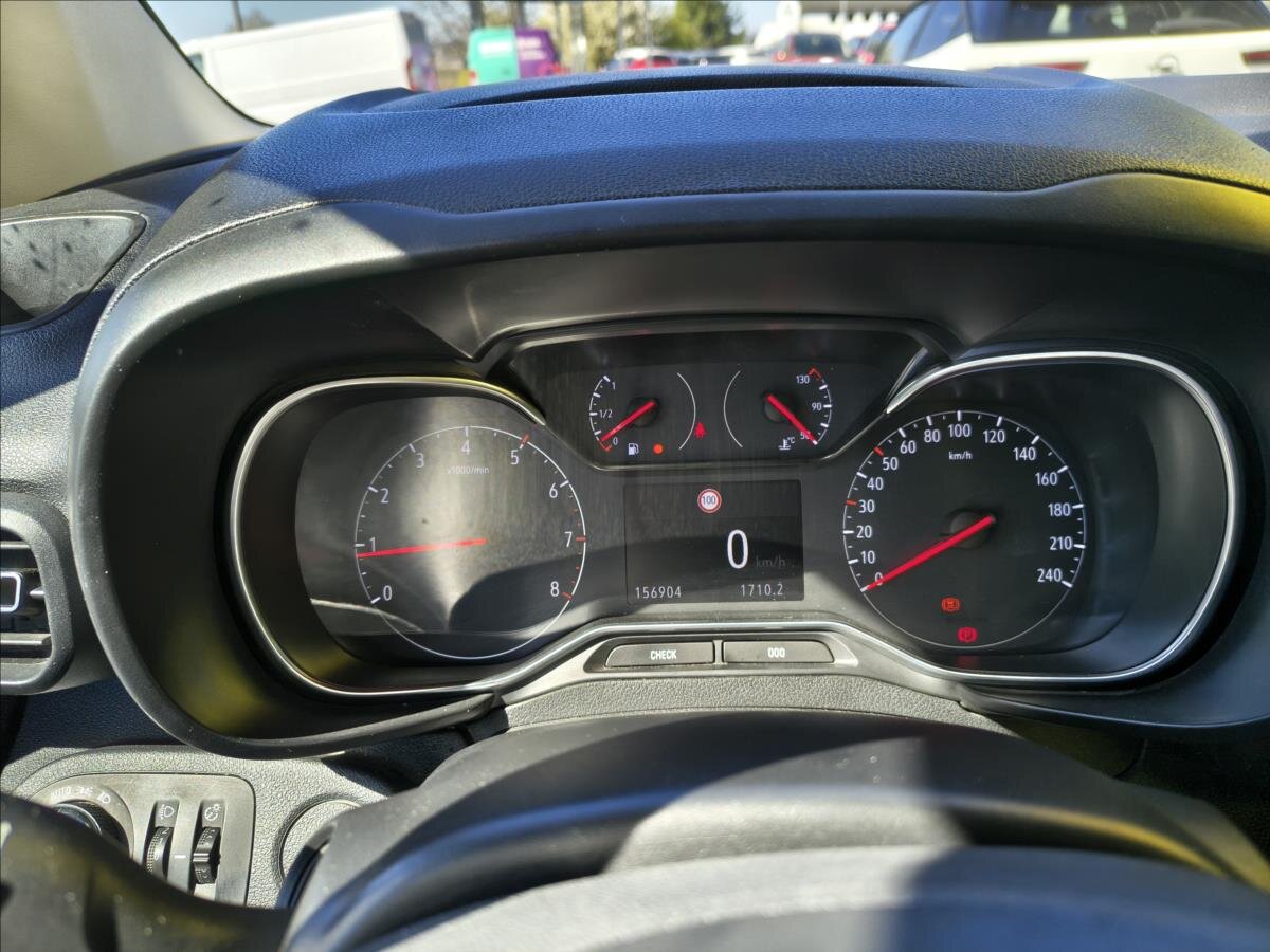 Opel Combo MPV 1,5 l 96 kw