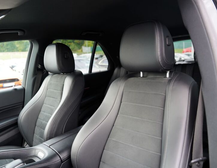 Mercedes-Benz GLE 19