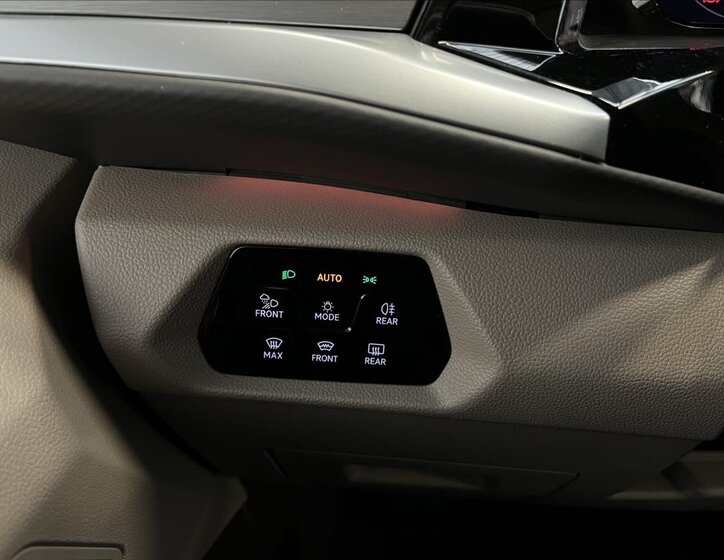 Volkswagen Multivan 37