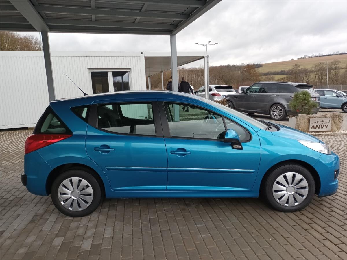 Peugeot 207 Kombi 1,4 l 54 kw