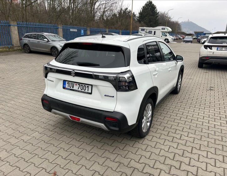 Suzuki S-Cross SUV 1,4 l 95 kw