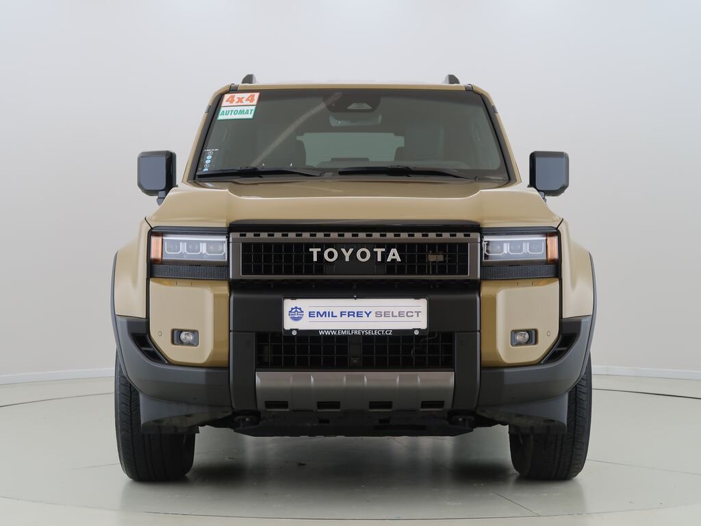 Toyota Land Cruiser Kombi 2,8 l 151 kw