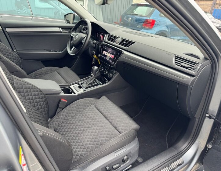 Škoda Superb Kombi 2,0 l 140 kw