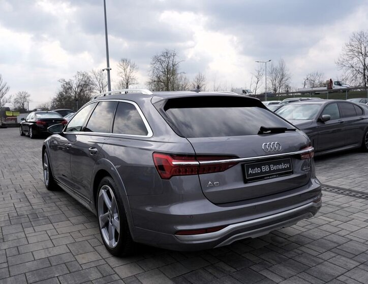 Audi A6 Allroad Kombi 3,0 l 250 kw