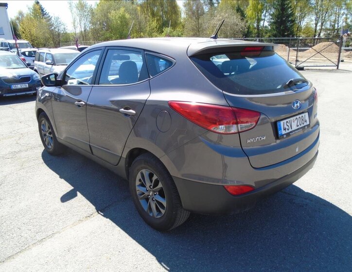 Hyundai ix35 SUV / Terénní 1,6 l 99 kw