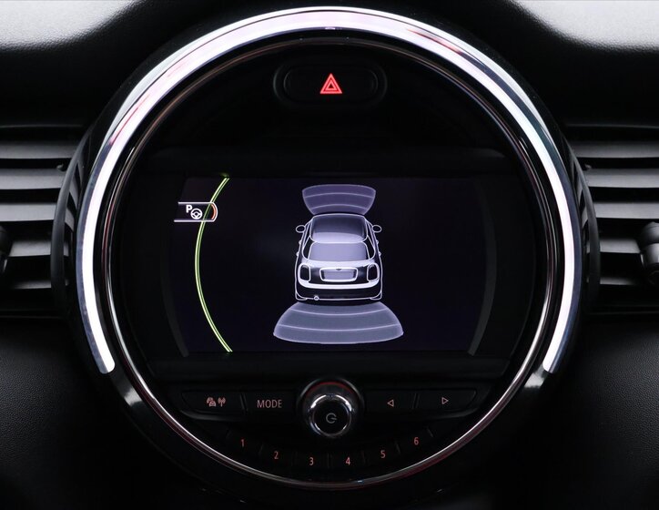 Mini Cooper Hatchback 1,5 l 100 kw