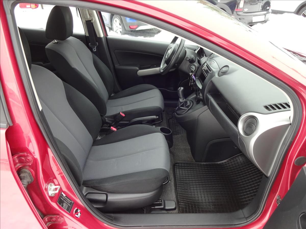 Mazda 2 Hatchback 1,3 l 55 kw
