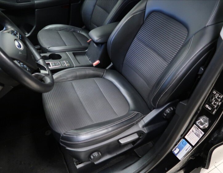 Ford Kuga SUV 2,0 l 140 kw