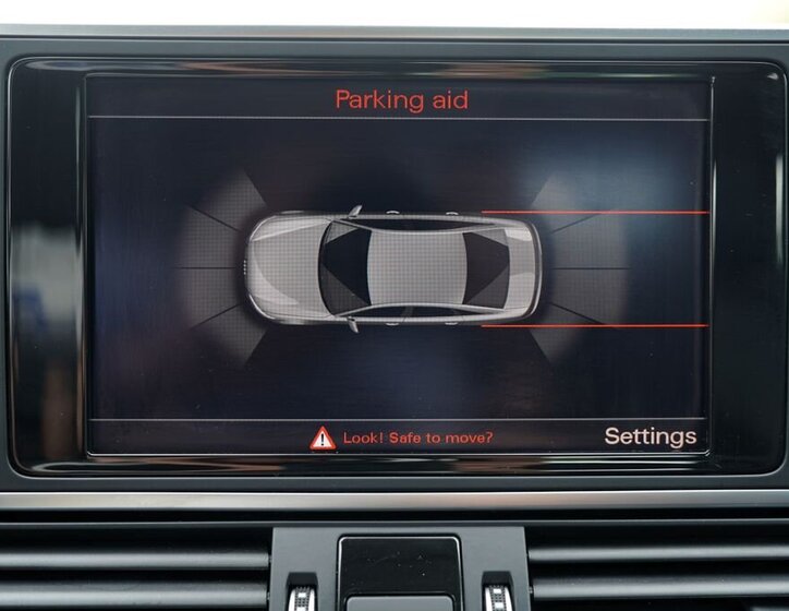 Audi A6 Sedan / Limuzína 2,8 l 150 kw