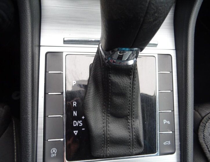 Škoda Superb Kombi 1,6 l 88 kw