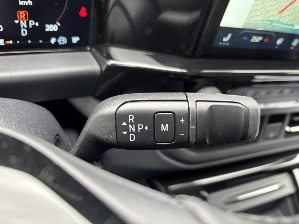 Ford Tourneo Custom Kombi 2,0 l 125 kw