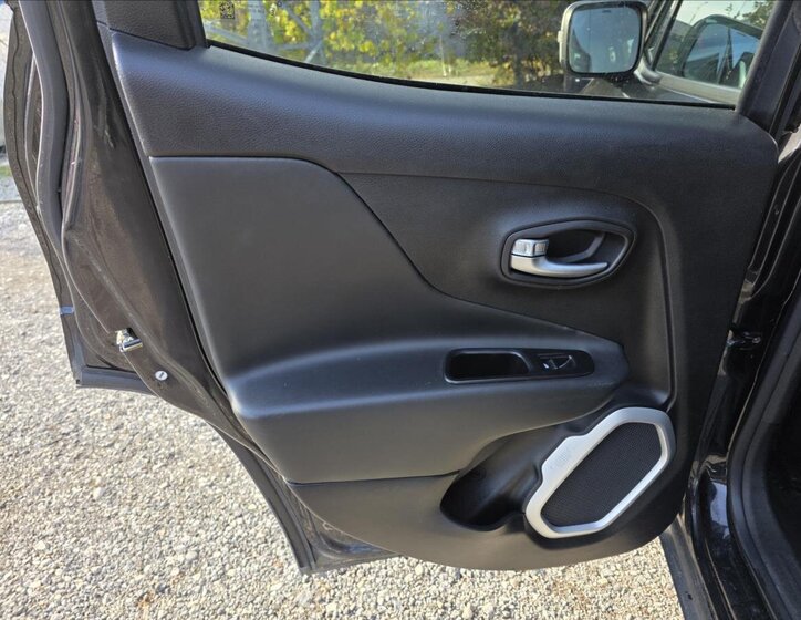 Jeep Renegade SUV / Terénní 2,0 l 103 kw