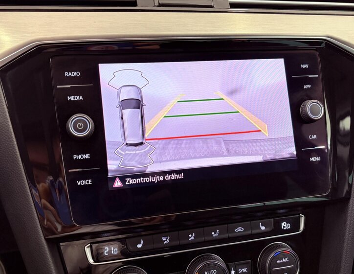 Volkswagen Passat Kombi 2,0 l 110 kw