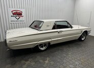 Ford Thunderbird Kupé 6,4 l 224 kw