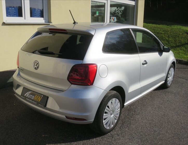 Volkswagen Polo Hatchback 999,0 44 kw
