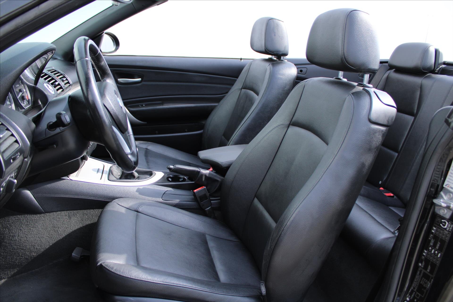 BMW Řada 1 Kabriolet 2,0 l 105 kw