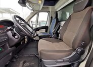 Peugeot Boxer Valník 2,2 l 110 kw