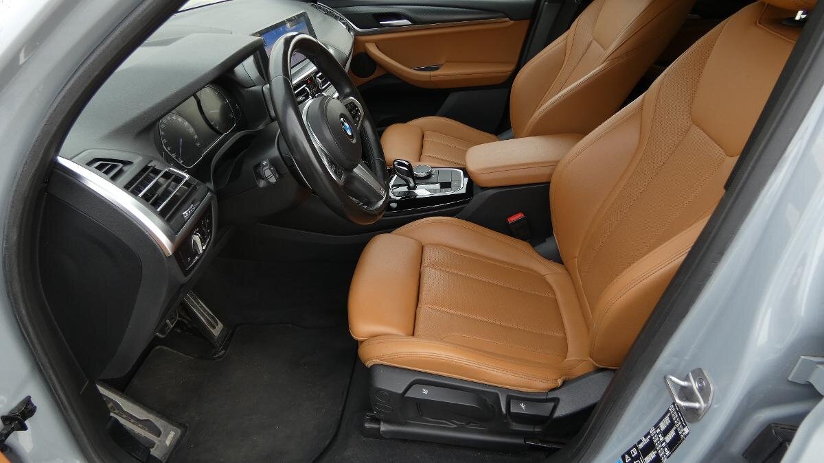 BMW X3 SUV / Terénní 2,0 l 140 kw