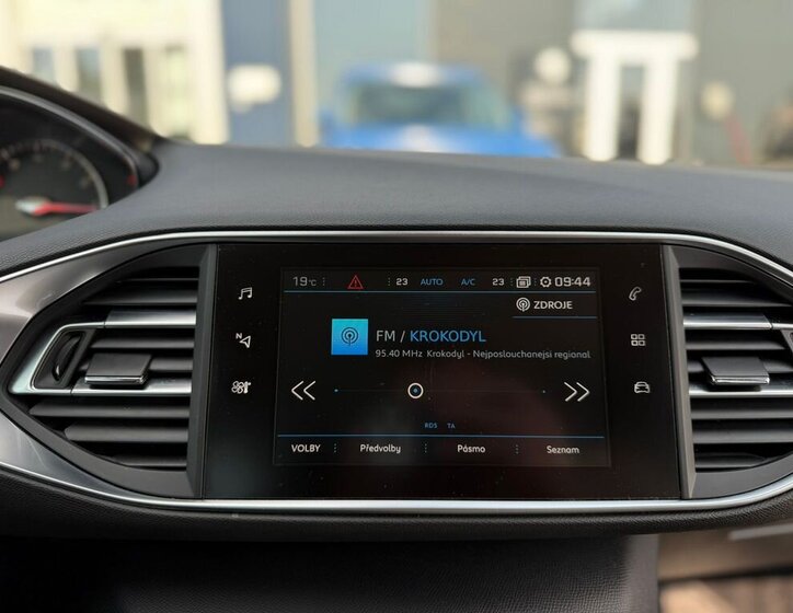 Peugeot 308 Kombi 1,2 l 96 kw