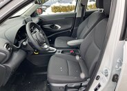 Toyota Yaris Cross SUV 1,5 l 68 kw