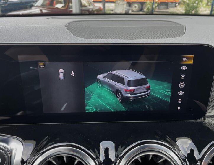 Mercedes-Benz GLB 50