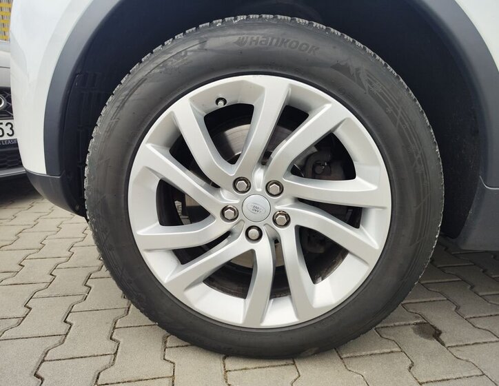 Land Rover Discovery SUV / Terénní 3,0 l 190 kw