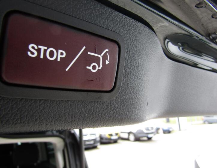 Mercedes-Benz Třídy V 21