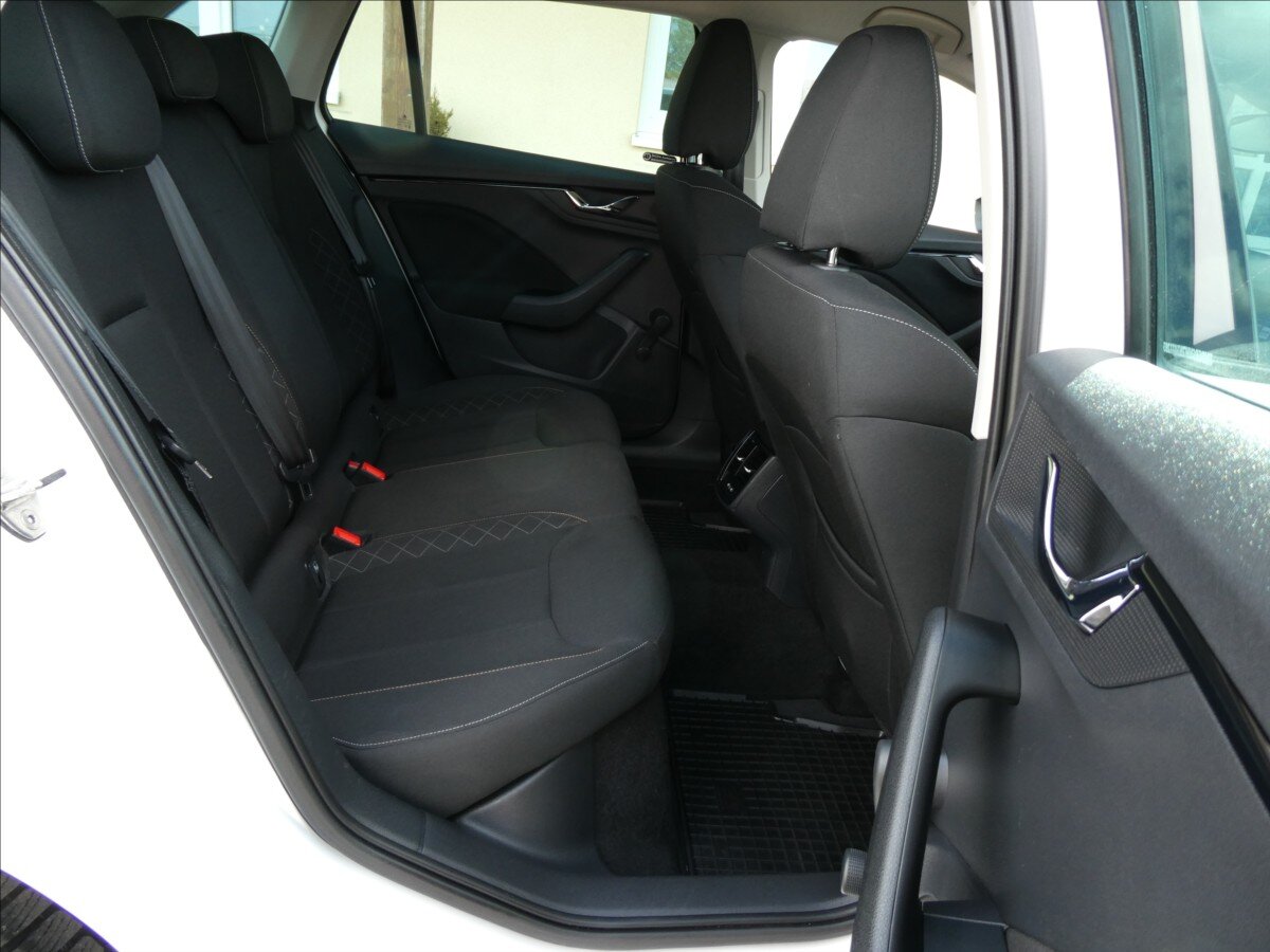 Škoda Scala Hatchback 999,0 81 kw