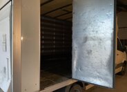 Volkswagen Crafter Skříň 2,5 l 120 kw