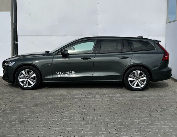 Volvo V60 Kombi 2,0 l 145 kw
