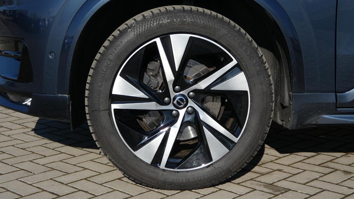 Volvo XC90 SUV / Terénní 2,0 l 173 kw