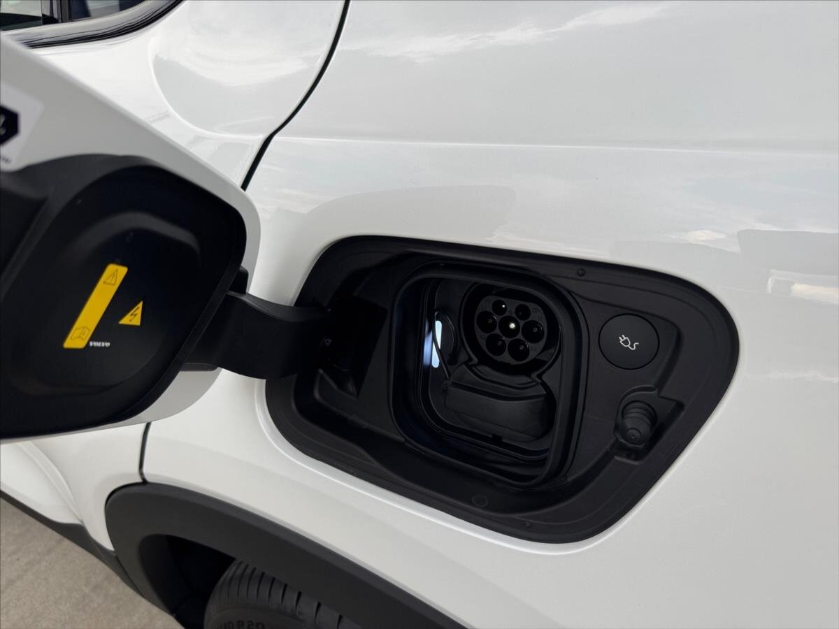 Volvo EC40 CUV 0,0 185 kw