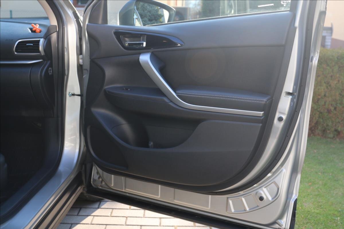 Mitsubishi Eclipse Cross Kombi 1,5 l 120 kw