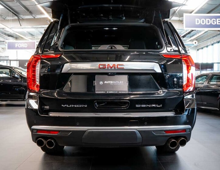 GMC Yukon SUV 6,2 l 313 kw