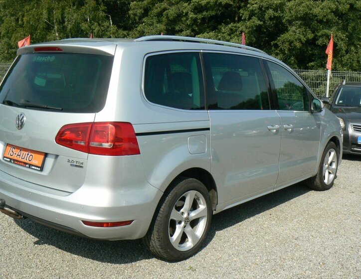 Volkswagen Sharan MPV 2,0 l 103 kw