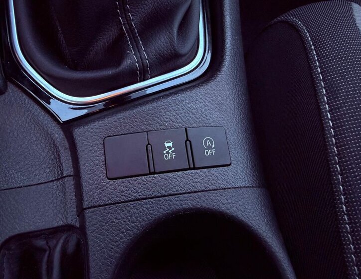 Toyota Auris Kombi 1,2 l 86 kw